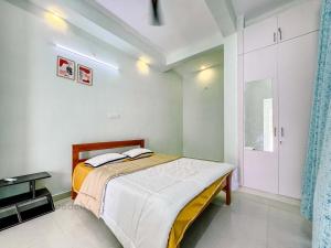 Villa De Aqua ECR 2 with Rain Shower Pool and 4K Cinema