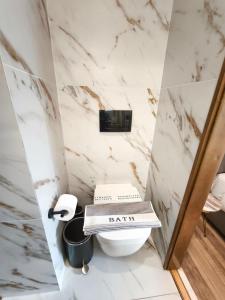 LuxuryStay Koukaki Apartments