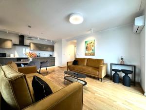 Madalińskiego Apt 25 - Balcony & Lift - 700m Main Station