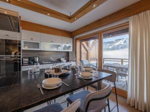 Appartement 4 pièces à Morzine avec parking, piscine lété - FR-1-754-91