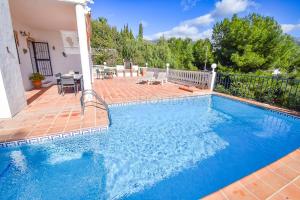 Villa Alegria, Frigiliana Luxury Villa with easy access, private pool and parking HansOnHoliday Rentals