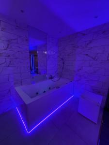Luxury Jacuzzi Suites Halifax