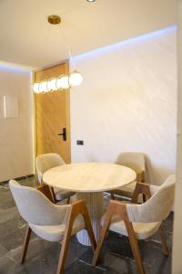 new modern elite II apartment