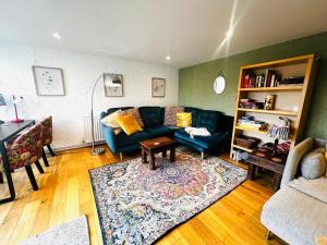 Dene Cottage - Perfect for 8 & Pets in Youlgreave