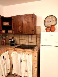 AllOmbra del Gelso, trullo con piscina