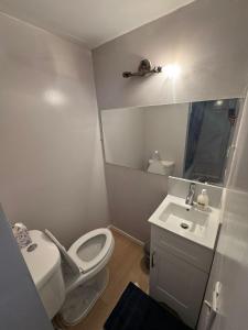 Private Room Near Airport D89