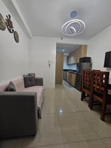 Shore Residences Mall Of Asia Cj