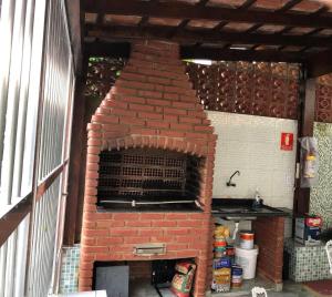 Apartamento 100 metros da praia na Guilhermina Praia Grande