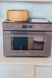 Hidden Gem - Spacious Penthouse with Siargao Vibe