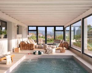 Wishome-Villa espectacular con piscina climatizada - Desayuno diario cortesía Wishome por estancias en disfrutadas en abril