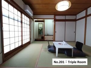 women only 女性専用 しげの里松福