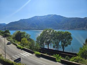 Casa Ceci, Dorio - Lake View Apartment, Terrace, AC, Wifi, Parking