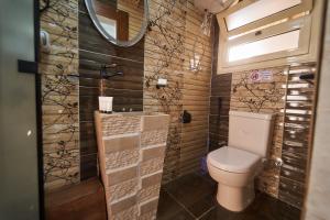 Giza Pyramids& GYM View