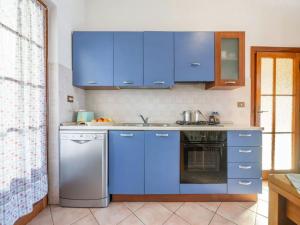 A welcoming ground-floor accommodation img11