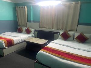 Parbat unique guest house