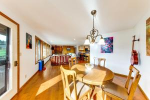 Serene La Conner Retreat with Fireplace and Deck!