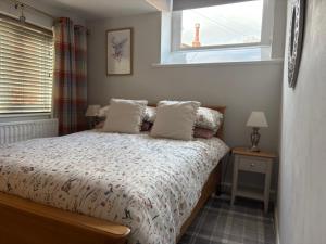 Stay in the heart of Yarm Perfect for familys Friends Business and Contractors