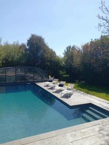 Ancien presbytère rénové 5 chambres