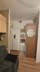 Quatro rue du Théâtre