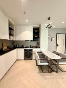 Bali Essence, The Title BangTao