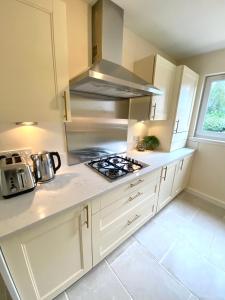 Monart Stylish City Centre Apartment, 2 Bed, sleeps 6