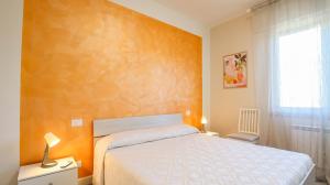 The Modern Stay - with Terrace, Wi-Fi, Parking Lot