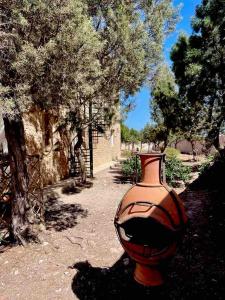 Villa with pool, close to town and forest