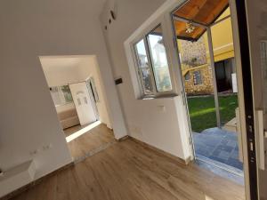 Deluxe groundfloor with garden only for long term rental minimum 3 months