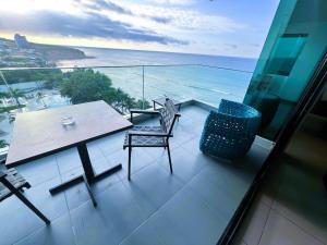 Apartamento amoblado frente al mar