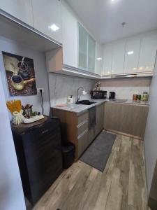 Gentry Manor Okada Westside City Paranaque by Royale Prestige Le Maison