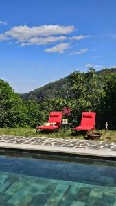 Grand mas avec piscine