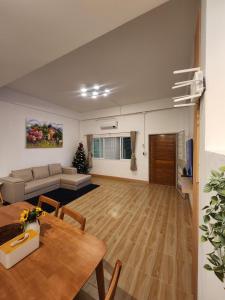 198 House