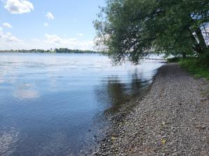 Chalet RiverSide - Waterfront, SPA