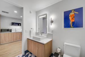 Chic studio in Downtown with Gym and Pool