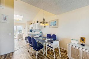 NTBSW223 Shipwatch II 223