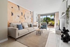 Estepona Apartment at Sunset Golf - Pool And Parking