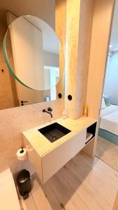 Nomad Dreams N2 Cascais historic center one bedroom