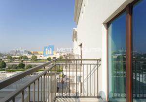 Yas Golf Studio, Close to Ferrari World, Warner Bros and Yas Mall