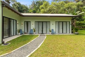 Arana Villa