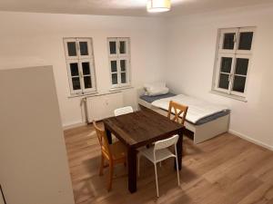 2 Zimmer Appartment für 3 Personen mit Küche und Duschbad