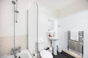 Garland Central City Apartment London 2