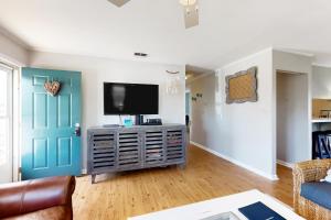 SC1403 Surf City Serenity