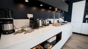 Contemporary Villa With Sea View In Hyères