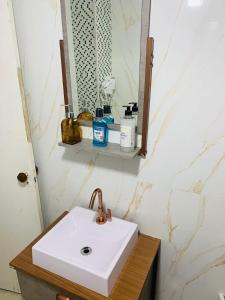 Loft Dubai - pé nas compras, Brás, Expo center norte, Feirinha da Madrugada