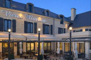 Logis Hôtel-Restaurant Au Vieux Morvan, au cœur de la Bourgogne, Piscine & Spa, Hôtel Climatisé