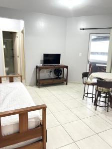 Residencial Melfi 3 - Apto 06 - Lateral