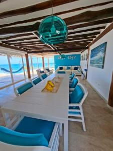 Casa Las Tortugas vuelven al Mar