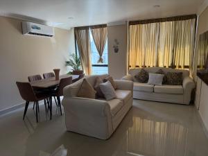 Departamento en Playa Murciélago y Mall del Pacífico