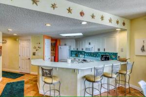 Oceanfront Condo 601 by Sterling Sands