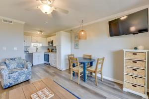 Oceanfront Condo! Breakers 210 with Sunrise Views